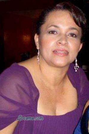 153443 - Olga Lucia Age: 63 - Colombia