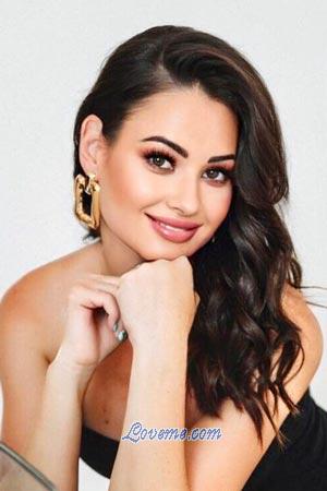 200745 - Narisa Age: 31 - Russia