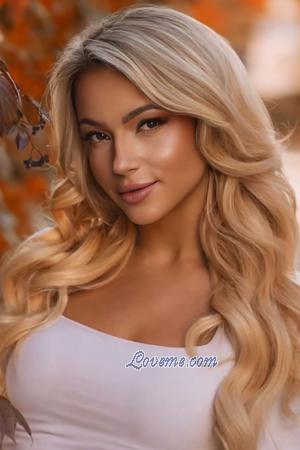 212206 - Aleksandra Age: 28 - Poland