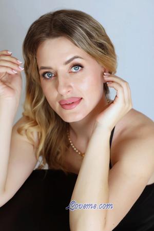 214863 - Daria Age: 38 - Ukraine