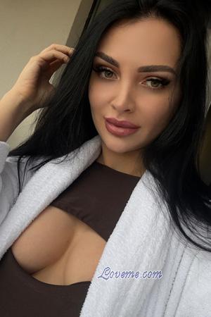 222928 - Yuliia Age: 28 - Ukraine