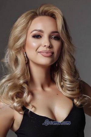 224427 - Nadiia Age: 28 - Ukraine